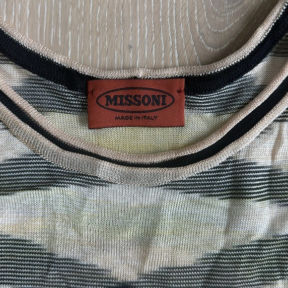 Missoni knit sleeveless top. Small/Medium size - Picture 2 of 3